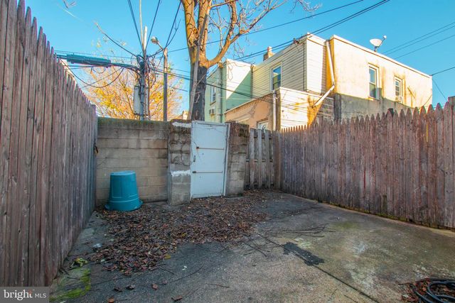 2707 MORRIS ST, Philadelphia, PA 19145