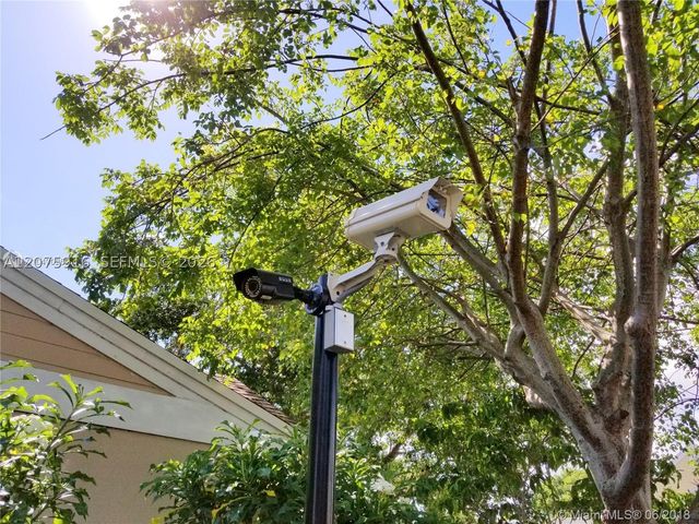 11637 SW 117th Ct, Miami, FL 33186