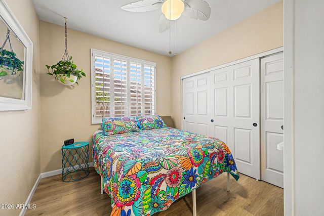 6210 W JULIE Drive, Glendale, AZ 85308