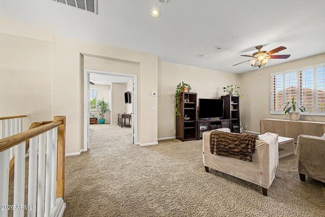 6210 W JULIE Drive, Glendale, AZ 85308