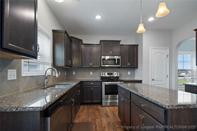 382 Wexford Street, Raeford, NC 28376