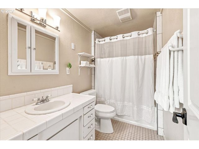 30950 SCAPPOOSE VERNONIA Hwy, Scappoose, OR 97056