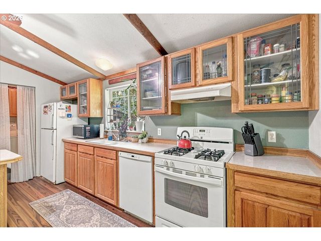 30950 SCAPPOOSE VERNONIA Hwy, Scappoose, OR 97056