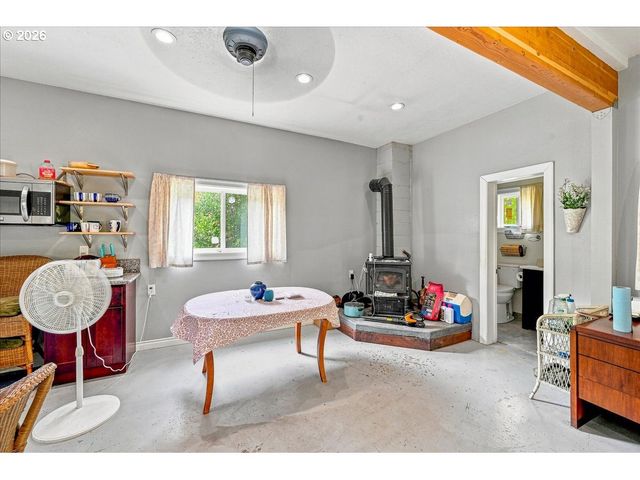 30950 SCAPPOOSE VERNONIA Hwy, Scappoose, OR 97056