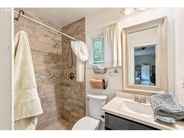 30950 SCAPPOOSE VERNONIA Hwy, Scappoose, OR 97056