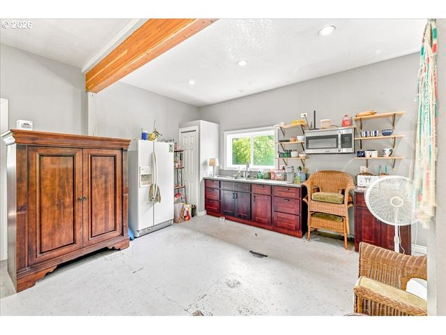30950 SCAPPOOSE VERNONIA Hwy, Scappoose, OR 97056
