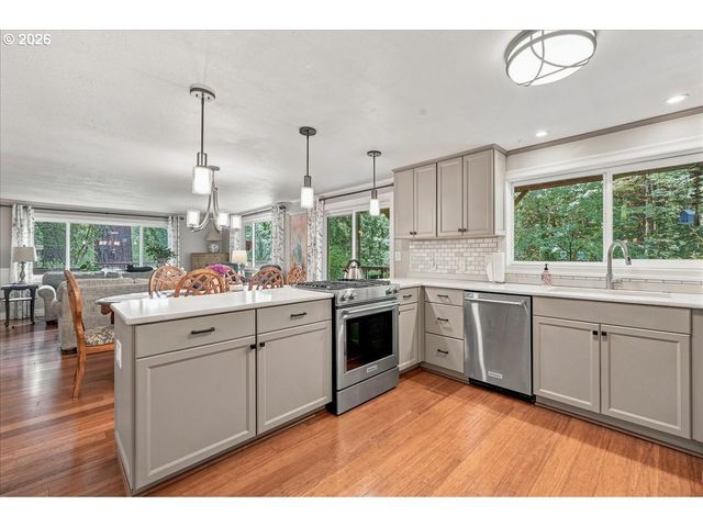 30950 SCAPPOOSE VERNONIA Hwy, Scappoose, OR 97056