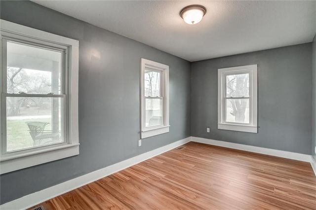 3958 Louisiana Road, Ottawa, KS 66067