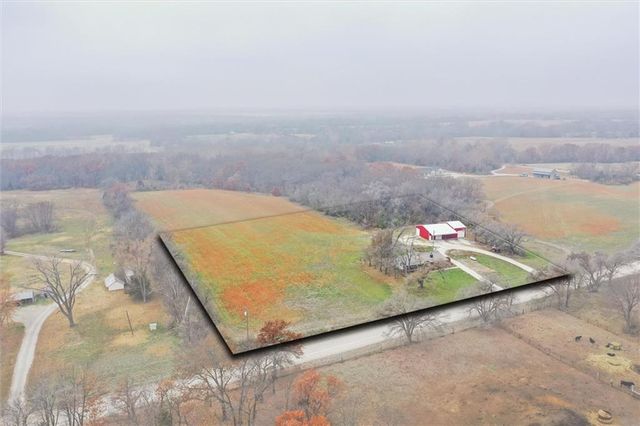 3958 Louisiana Road, Ottawa, KS 66067