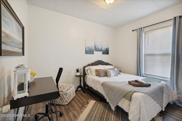 189 Elm Street, Rossford, OH 43460