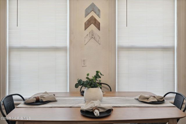 189 Elm Street, Rossford, OH 43460