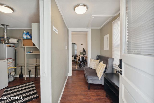 189 Elm Street, Rossford, OH 43460