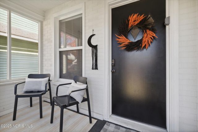 189 Elm Street, Rossford, OH 43460