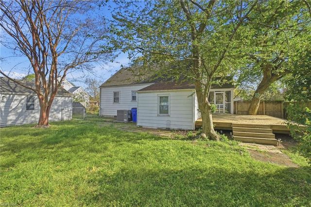 2324 Calvin AVE, Norfolk, VA 23518