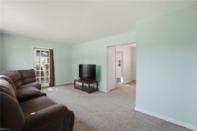 2324 Calvin AVE, Norfolk, VA 23518