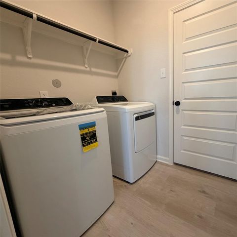 3418 Lago Norence Drive, Manvel, TX 77578