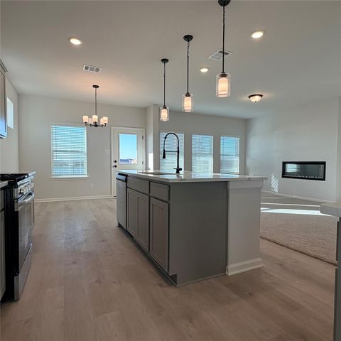 3418 Lago Norence Drive, Manvel, TX 77578