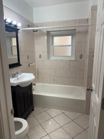 2434 W Pershing Road, Chicago, IL 60632