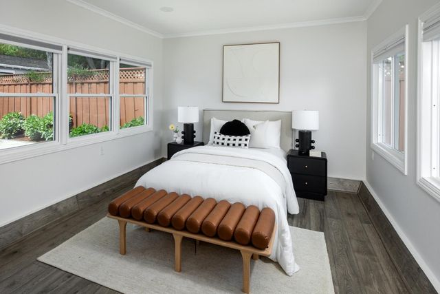 318 Oakwood Place, Menlo Park, CA 94025