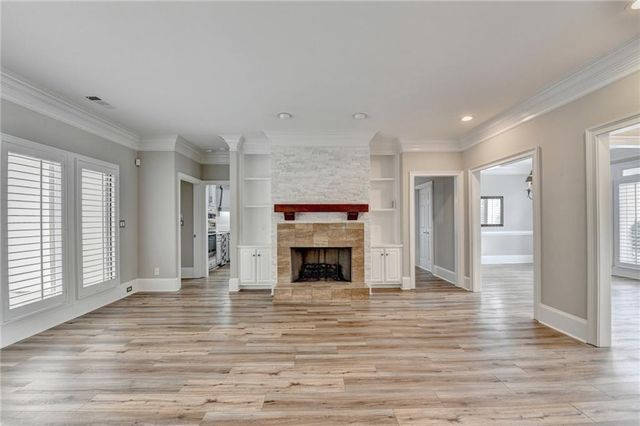 9250 Prestwick Club Drive, Johns Creek, GA 30097