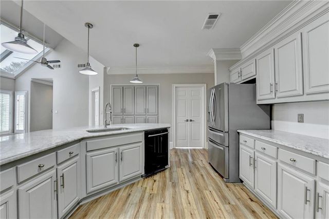 9250 Prestwick Club Drive, Johns Creek, GA 30097