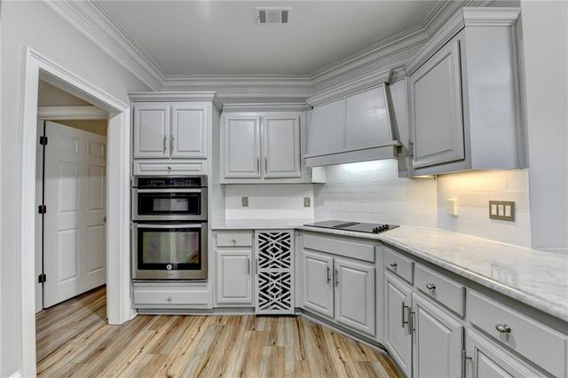 9250 Prestwick Club Drive, Johns Creek, GA 30097