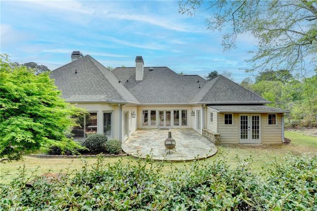 9250 Prestwick Club Drive, Johns Creek, GA 30097