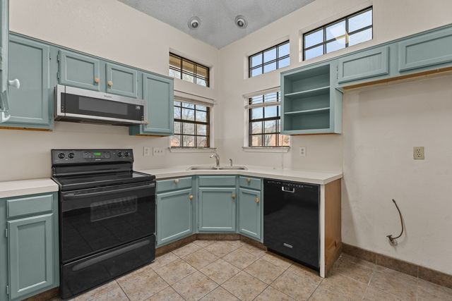 1355 Jasmine Drive, Lewisville, TX 75077