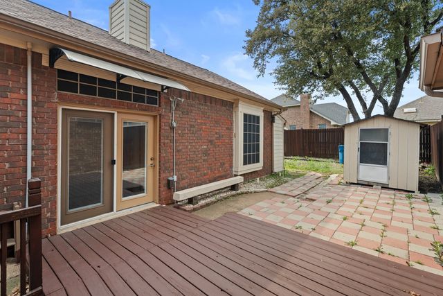 1355 Jasmine Drive, Lewisville, TX 75077