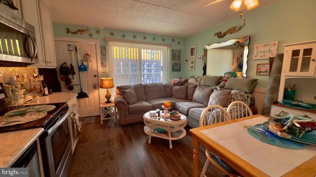 513-204 17TH AVE, North Wildwood, NJ 08260