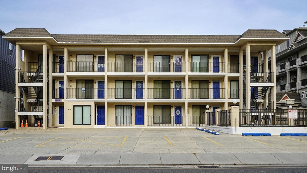 513 17TH AVENUE, North Wildwood, NJ 08260