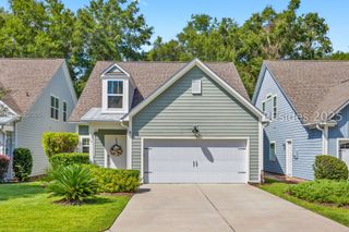 38 Circlewood Dr, Hilton Head Island, SC 29926