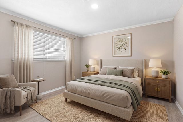 7812 Royal Lane 210, Dallas, TX 75230