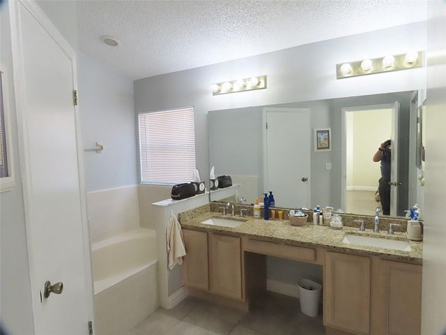 1601 BOULDER CREEK COURT, Apopka, FL 32712