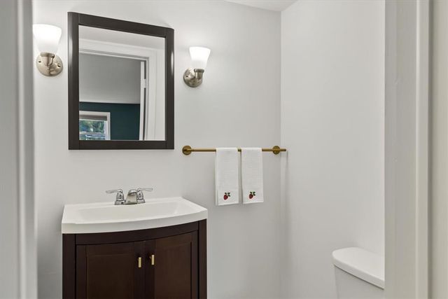 303 Cedar Road, Hellertown Boro, PA 18055