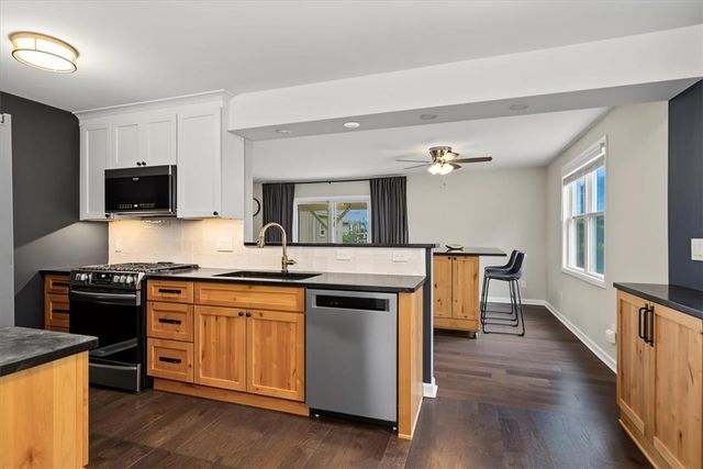 303 Cedar Road, Hellertown Boro, PA 18055