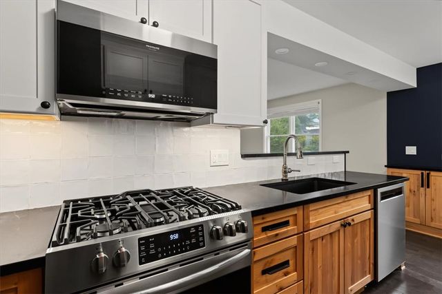 303 Cedar Road, Hellertown Boro, PA 18055