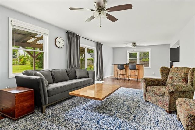 303 Cedar Road, Hellertown Boro, PA 18055