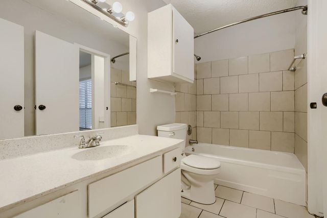 260 El Dorado Boulevard 2903, Houston, TX 77598
