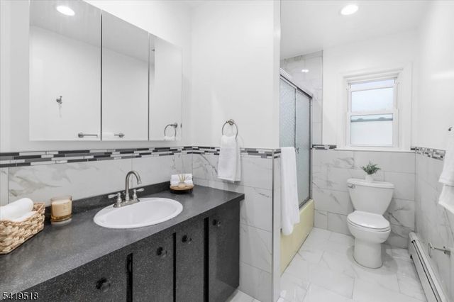 41 Ackerman Dr, Fair Lawn Boro, NJ 07410