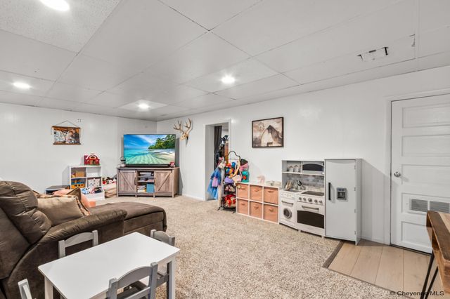 1418 W 31ST ST, Cheyenne, WY 82001