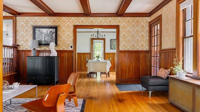 18 Southbourne Rd, Boston, MA 02130