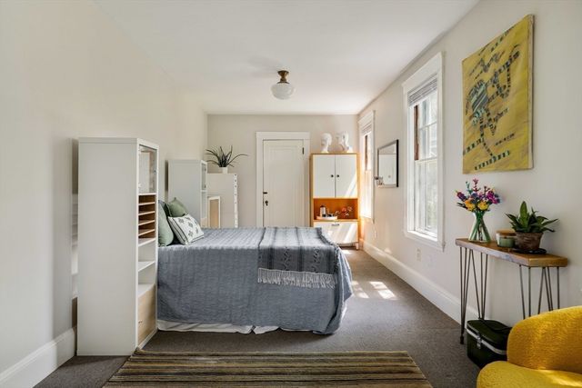 18 Southbourne Rd, Boston, MA 02130