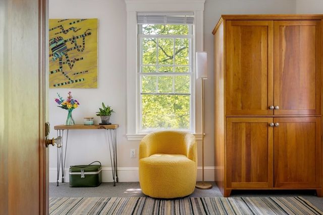 18 Southbourne Rd, Boston, MA 02130
