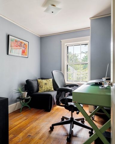 18 Southbourne Rd, Boston, MA 02130