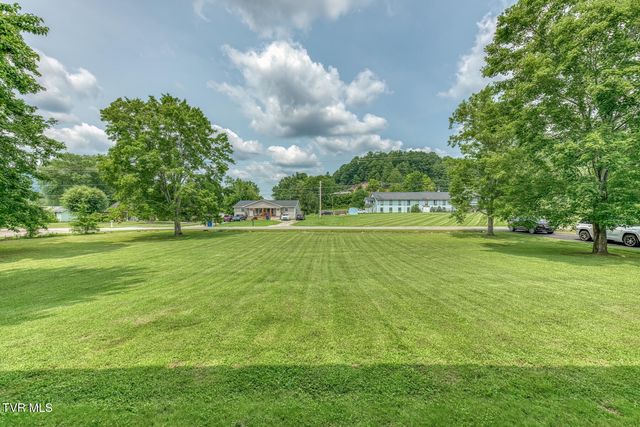 153 Adams Road, Mountain City, TN 37683