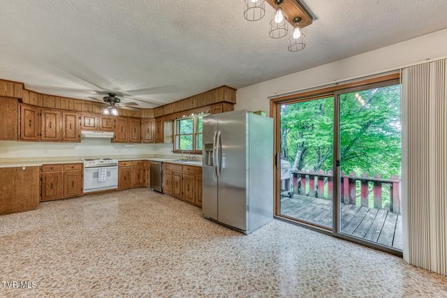 153 Adams Road, Mountain City, TN 37683