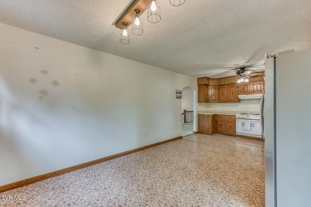 153 Adams Road, Mountain City, TN 37683