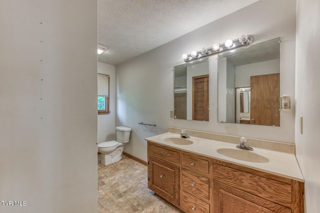 153 Adams Road, Mountain City, TN 37683