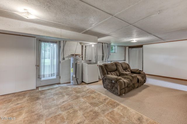 153 Adams Road, Mountain City, TN 37683